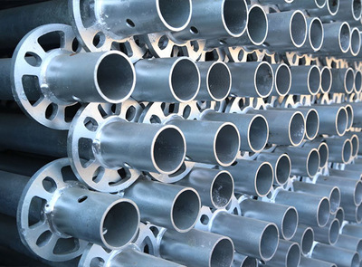 福州鋼管腳手架搭建 選擇明光腳手架廠的優勢與要點